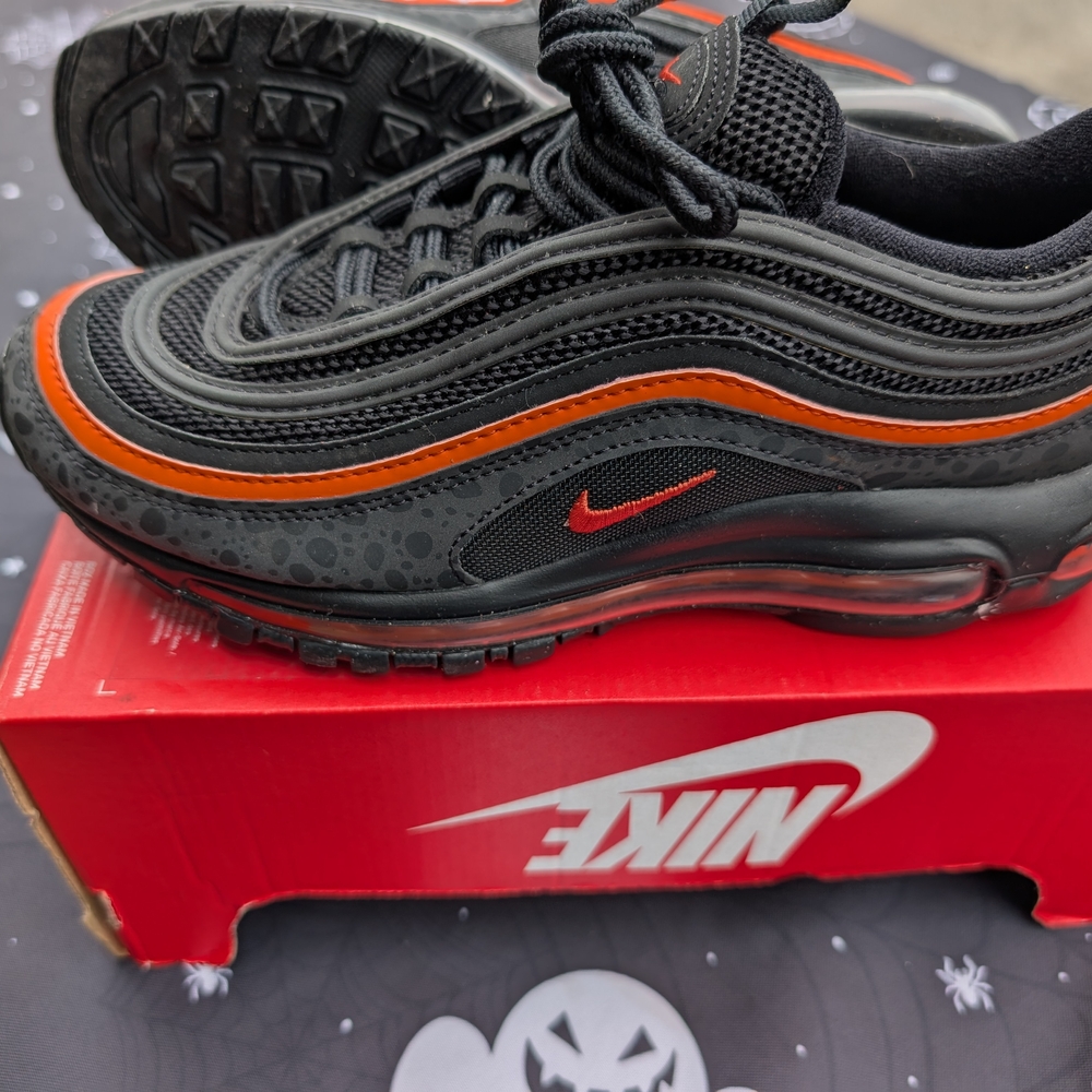 Nike Kids Black and Orange Sneakers AirMax